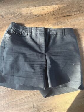 White House Black Market Black Tailored Skort